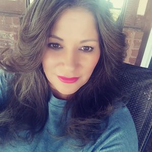 Meet your Posher, Leticia